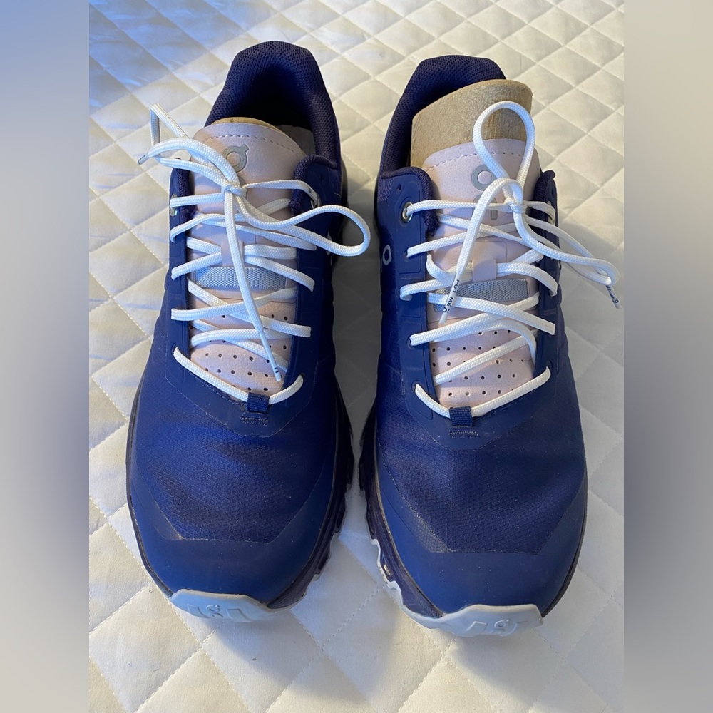 On Cloud Tennis Shoes